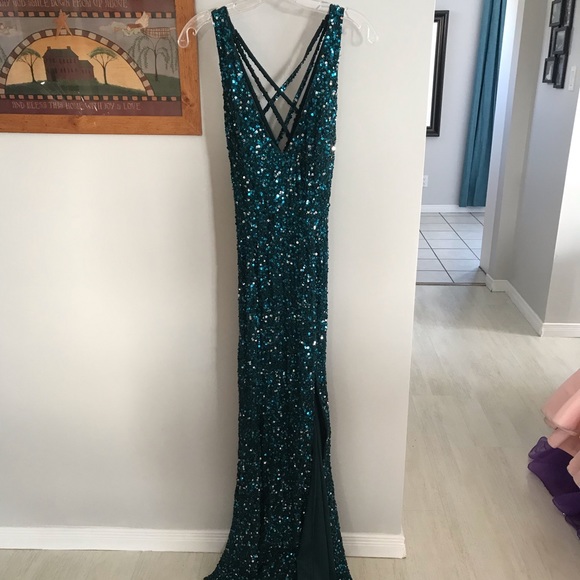 Prom/Pageant dress - Picture 2 of 2